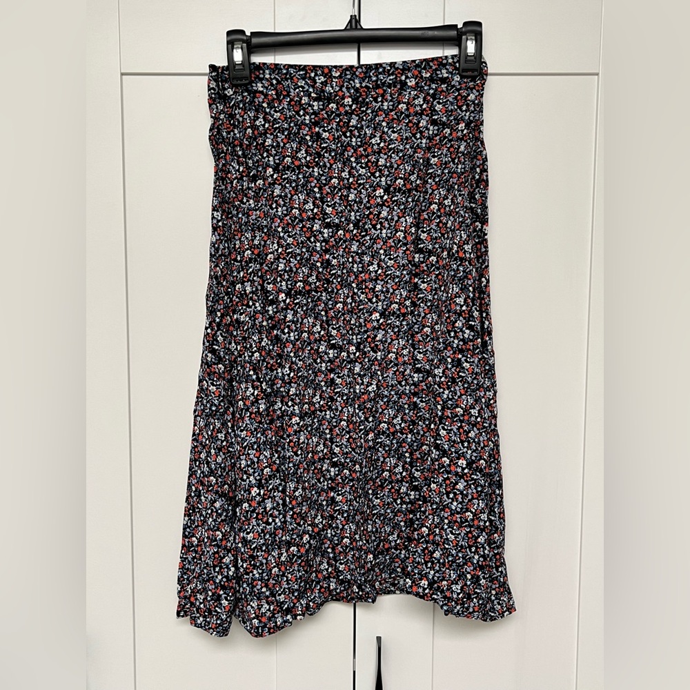 GAP Flirty Floral Skirt